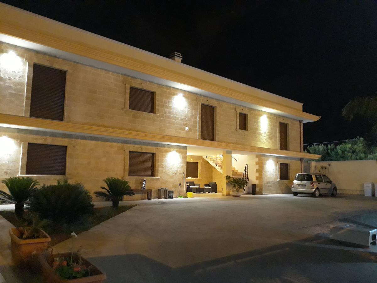 Af Service B&B Mesagne Exterior photo