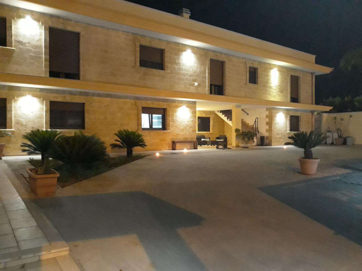 Af Service B&B Mesagne Exterior photo